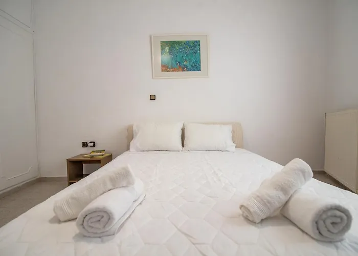 Izabella's House Naxos Melanes